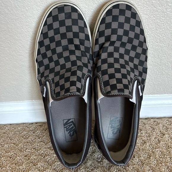 Vans Other - Men’s Vans gray and black checkered slip on 12
